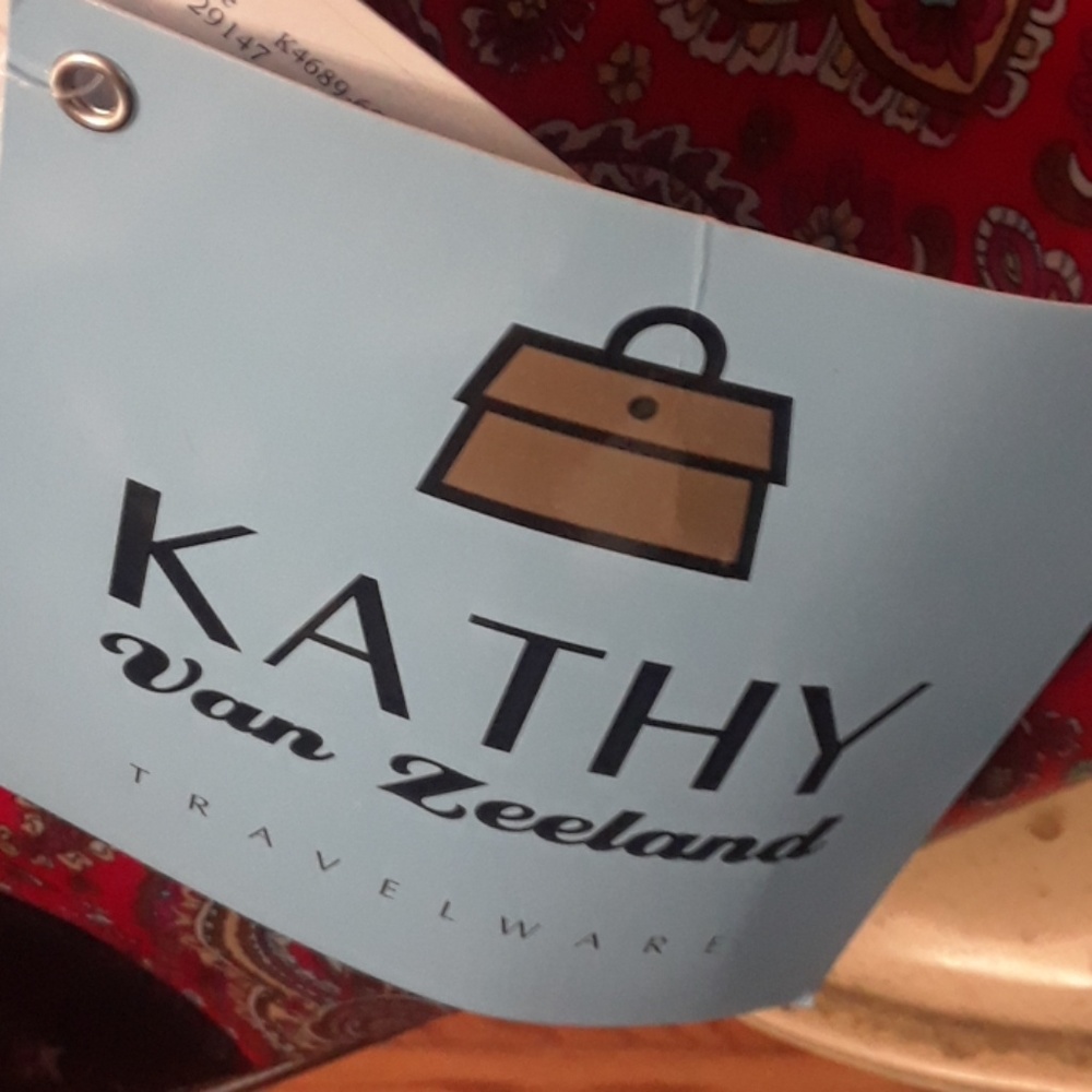 New Paisley 22" wheel travel/duffel/luggage - Picture 3 of 5